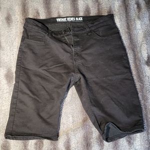 Slim fitting Jean shorts